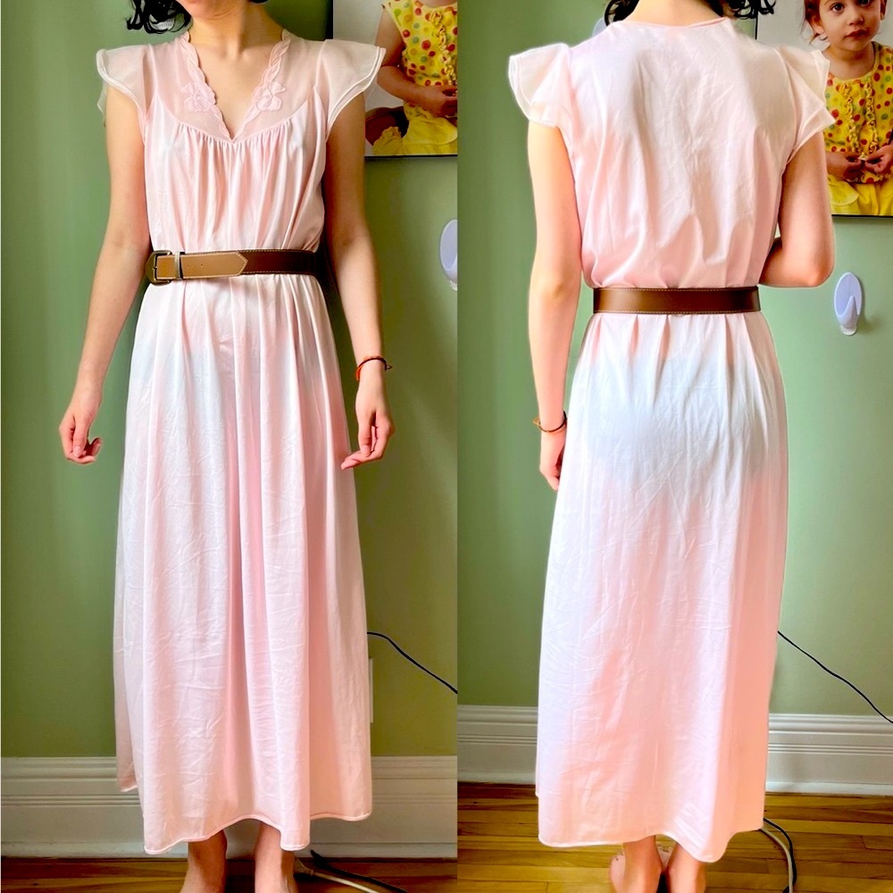 Vintage pink nightgown
